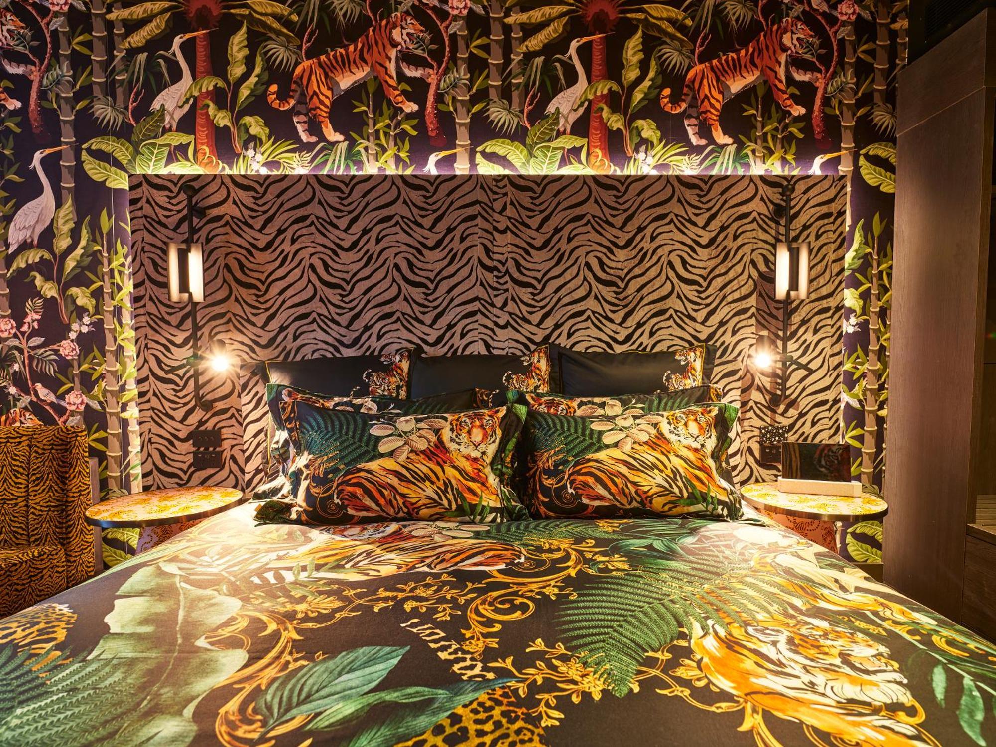The Motley Hotel Richmond, Tapestry Collection By Hilton Melbourne Exterior photo