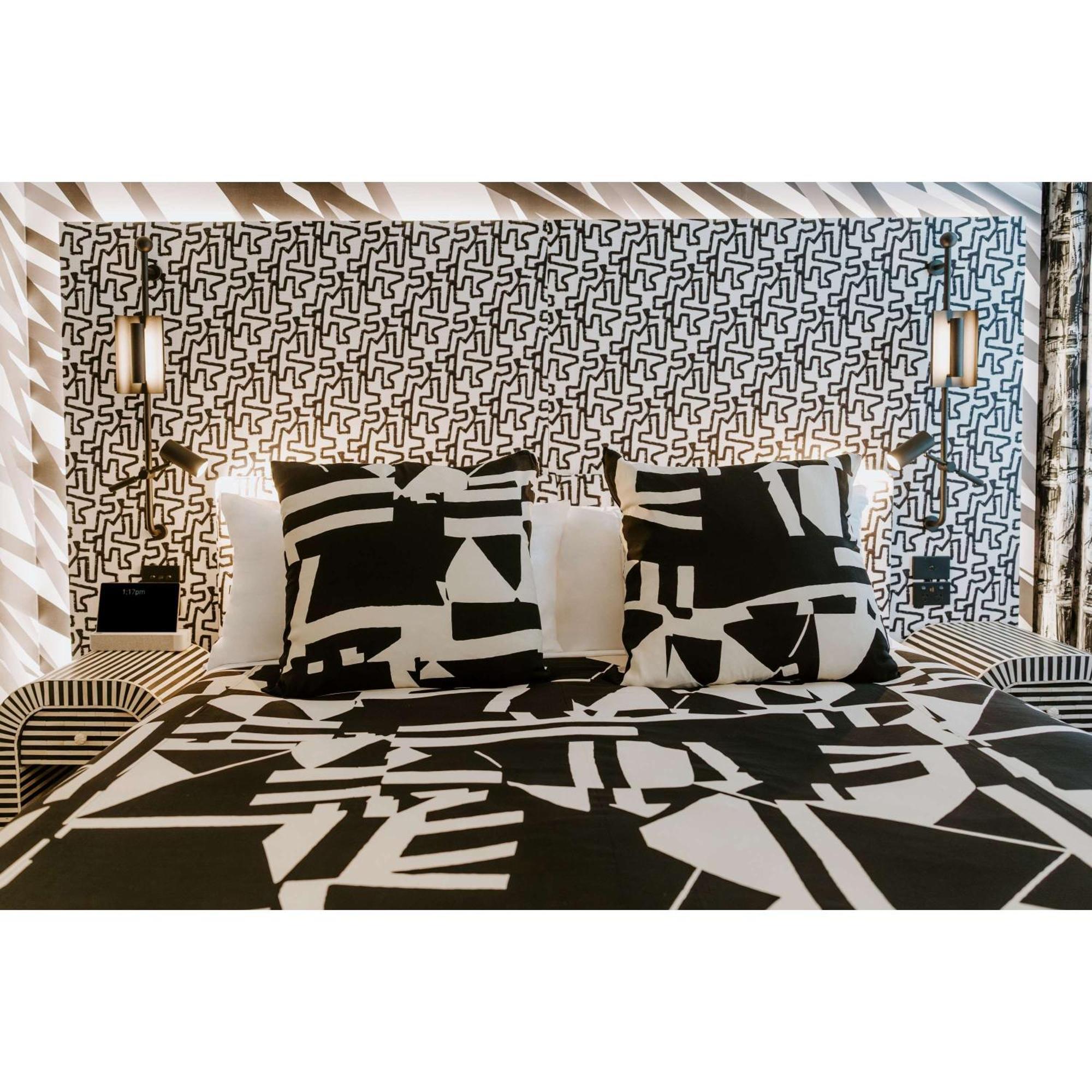 The Motley Hotel Richmond, Tapestry Collection By Hilton Melbourne Exterior photo